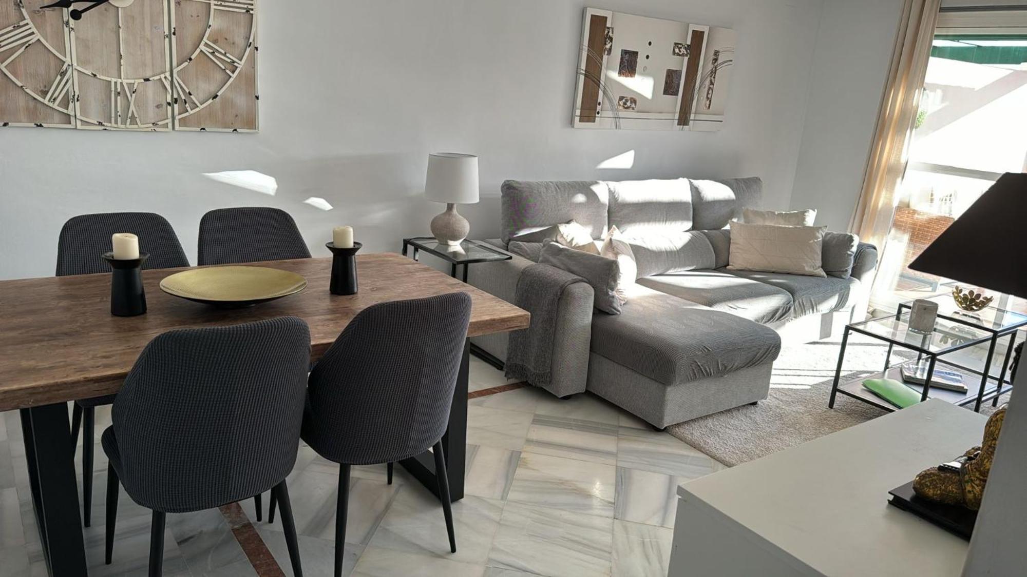 Apartamento Lorcrimar Puerto Banus